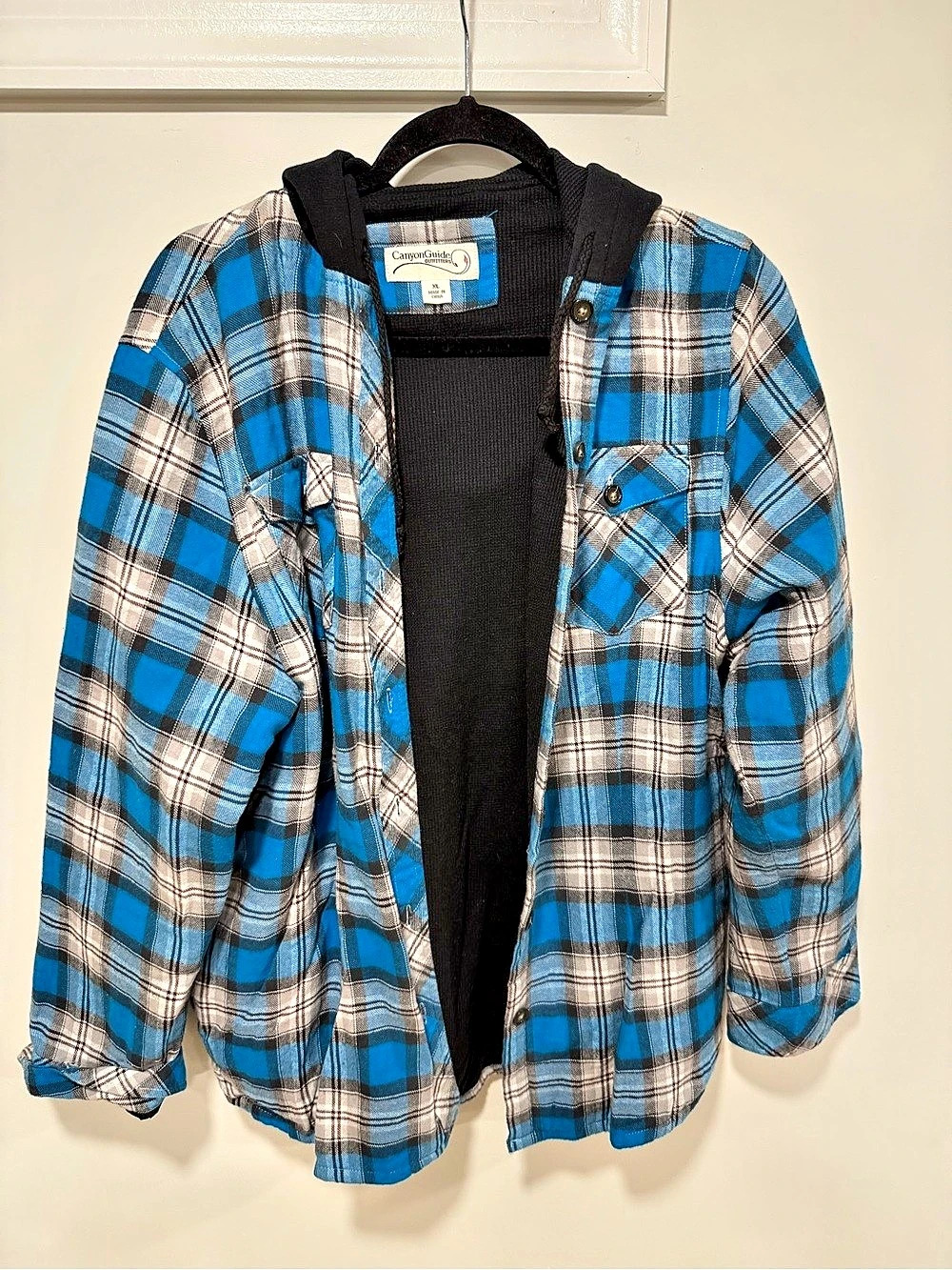 CanyonGuide Plaid Hooded Jacket